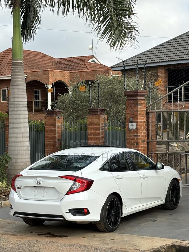 Honda Civic EX Sedan 2020 White