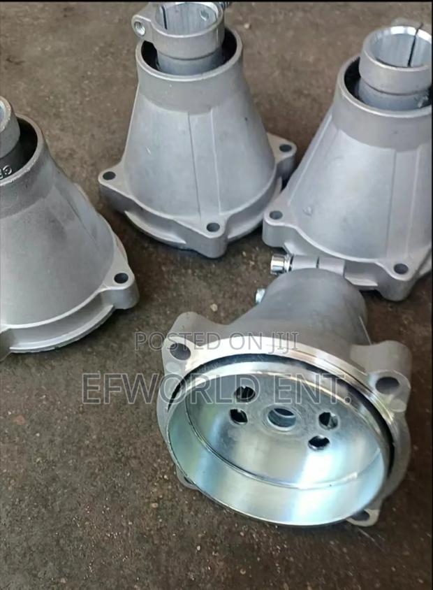 Brush Cutter Connection Plate - 26mm · Photo 3