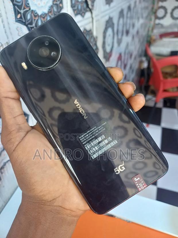 Nokia 8 V 5G UW 64 GB Black photo 2