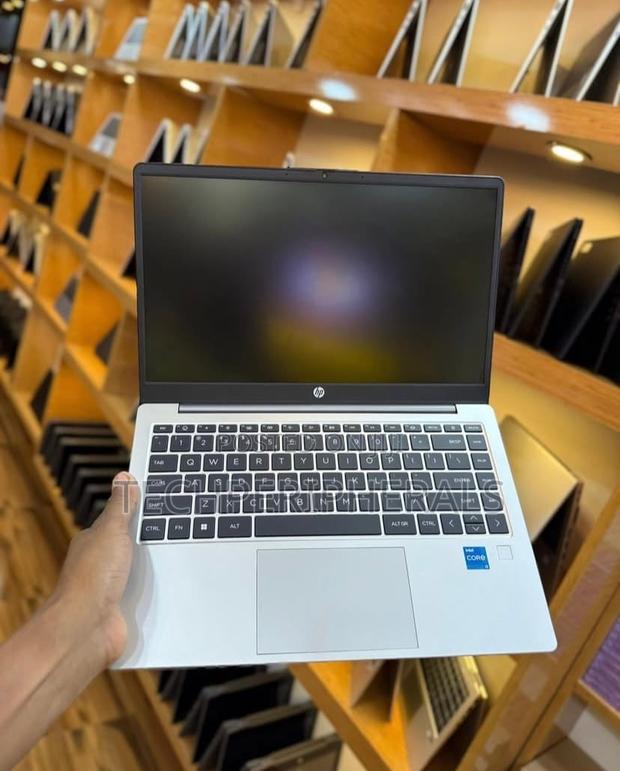 New Laptop HP 8GB Intel Core I5 SSD 512GB · Photo 3