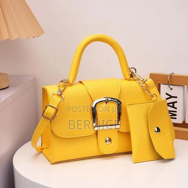 Classic Handbag photo 2