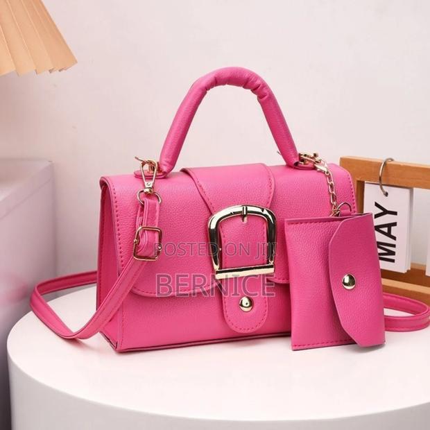 Classic Handbag photo 4