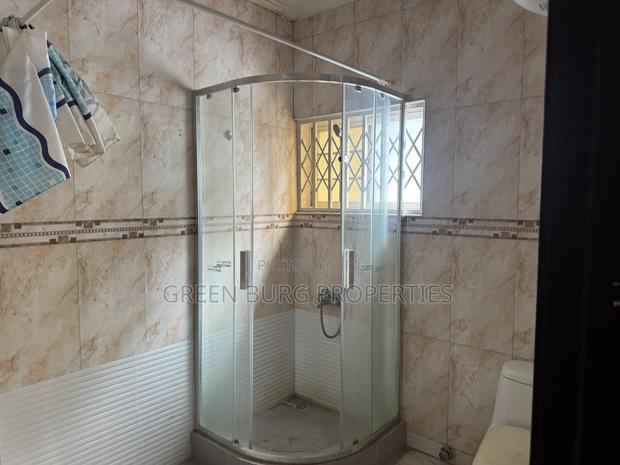 4bdrm Townhouse / Terrace in Cantonments for rent photo 19