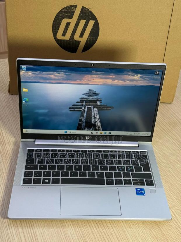 Laptop HP 8GB Intel Core I5 SSD 256GB photo 3