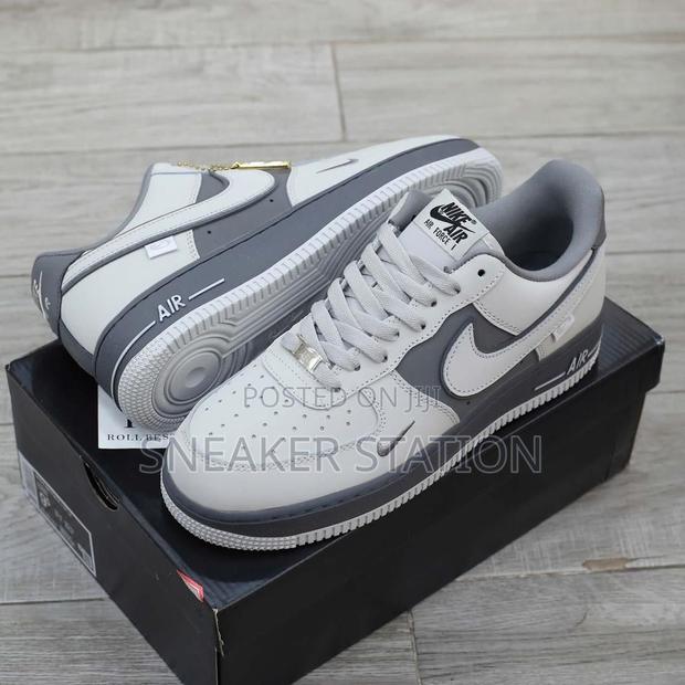 Nike Air Force 1 Custom Grey Available · Photo 3