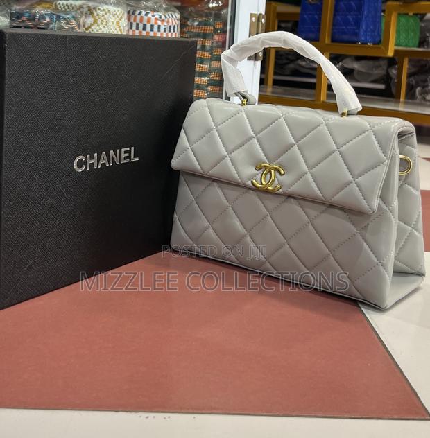 Quality Ladies Chanel Bag Fully Boxed · Photo 4