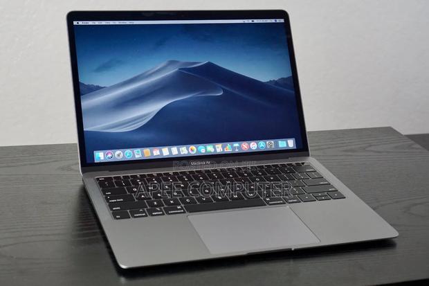 Laptop Apple MacBook Pro 2019 16GB Intel Core i9 SSD 1T · Photo 4