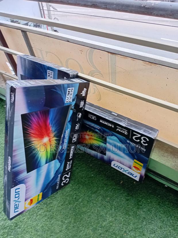 Cheerful 32inches Nx-Le32a-B Digital Tv · Photo 3