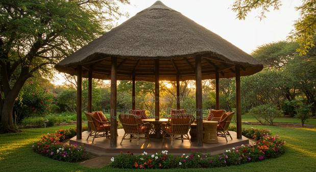 Garden Hut · Photo 2