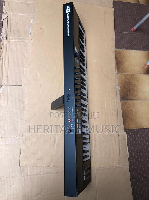 Yamaha E333 photo 3