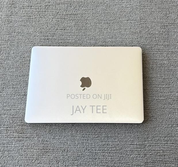 Laptop Apple MacBook Pro 2020 8GB Apple M1 SSD 256GB