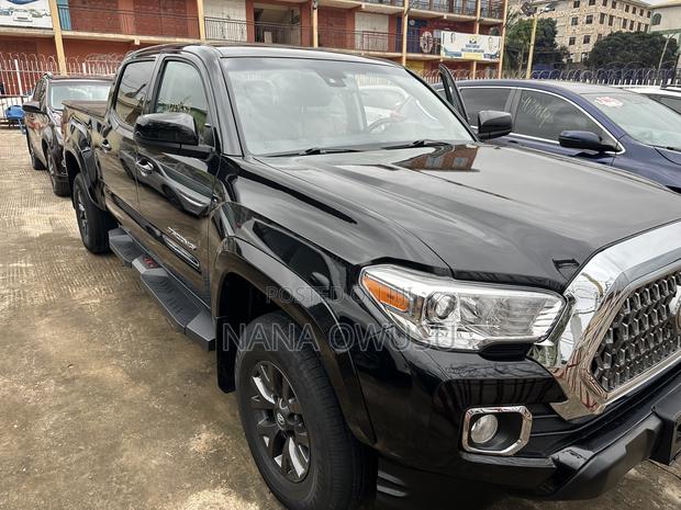 Toyota Tacoma Limited Double Cab 5' Bed V6 AT 2023 Black