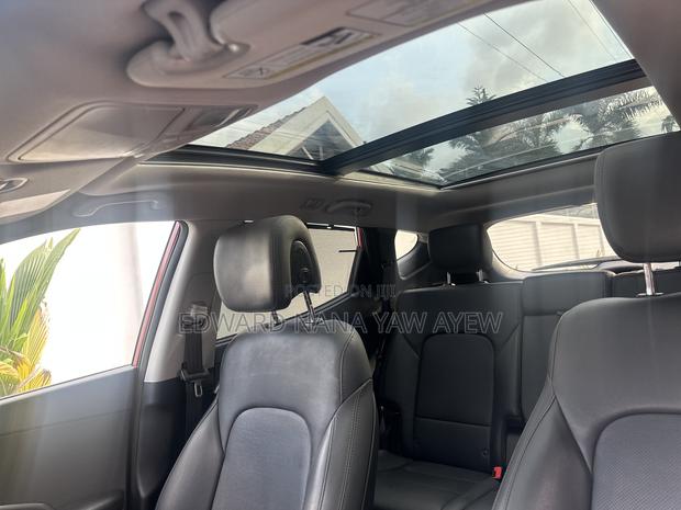 Hyundai Santa Fe SE Ultimate AWD 2017 Red