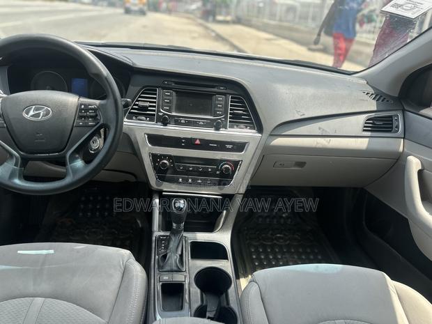 Hyundai Sonata Eco 4dr Sedan (1.6L 4cyl Turbo 7AM) 2015 Silver