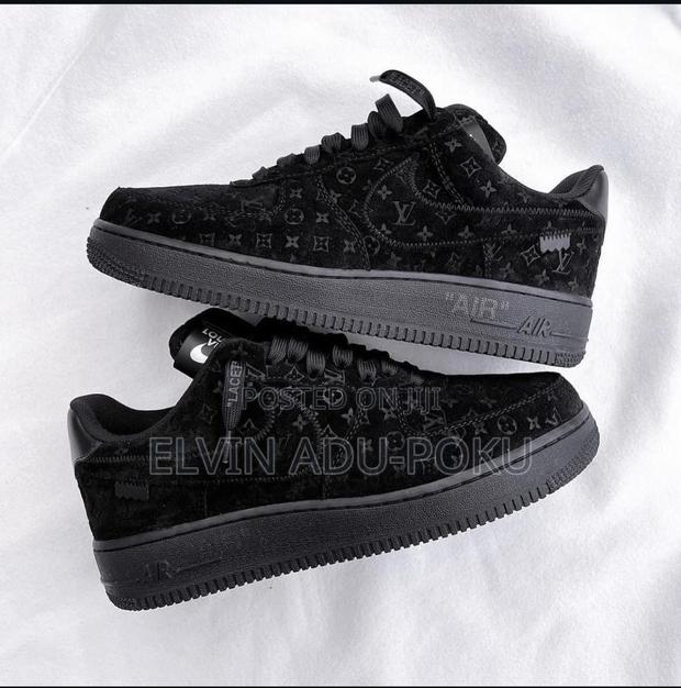 Nike Air Force 1 '07 Lv8 1 In Different Colours , Swipe >> · Photo 4