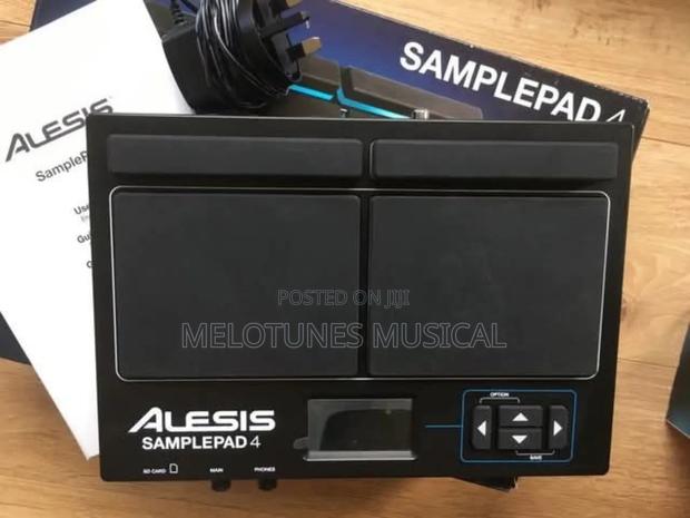 Alesis Samplepad 4 Compact Percussion Pad · Photo 2