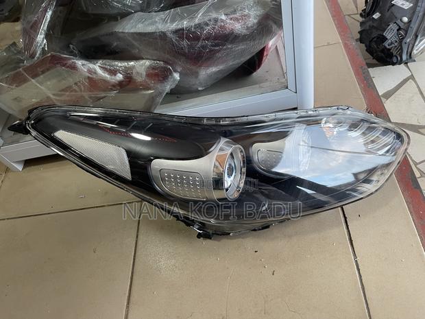 Kia Sportage 2017, 2018, 2019, 2020 Headlights Used