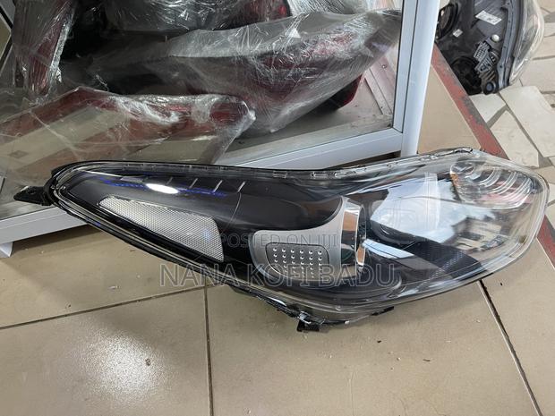 Kia Sportage 2017, 2018, 2019, 2020 Headlights Used