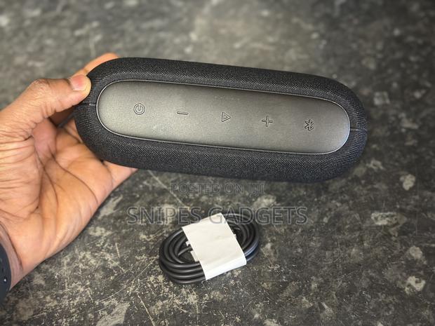 Harman Kardon Luna Portable Waterproof Bluetooth Speaker photo 14