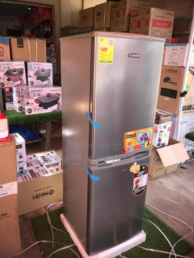 <Neon Durable Double Door Fridge 142 Litres Bottom Freezer photo 3