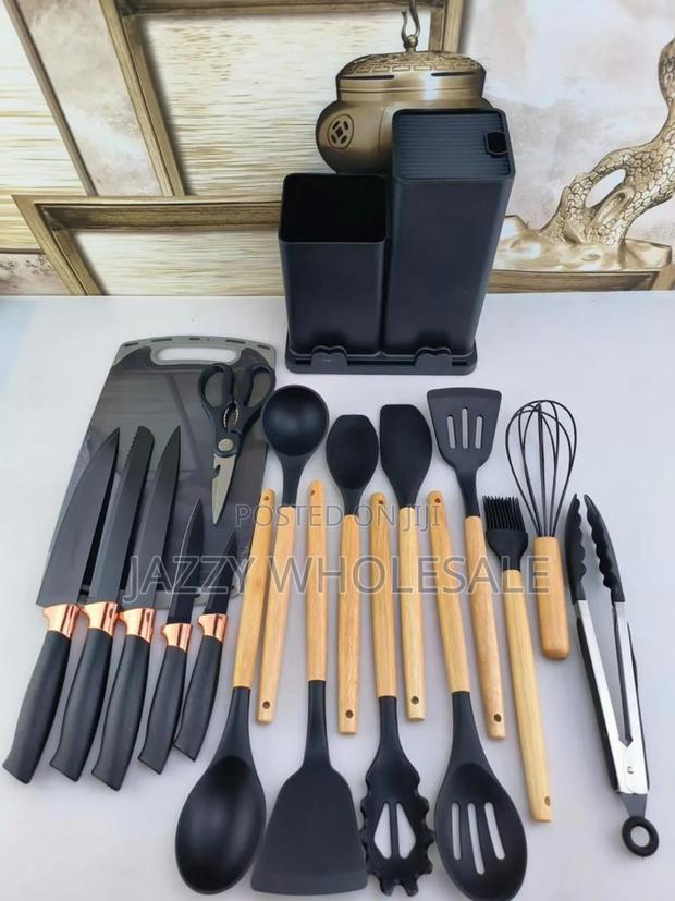 Silicon Spoon Set With Knifes