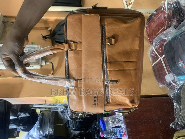 Pure Leather Jeep 15.6 Inches Laptop Bag With Shoulder Strap · Photo 3