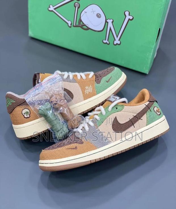 Air Jordan 1 Low Zion Voodoo · Photo 3