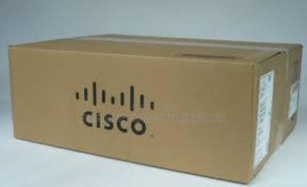 Cisco Catalyst 1000-24t-4g-l Network Switch, · Photo 4