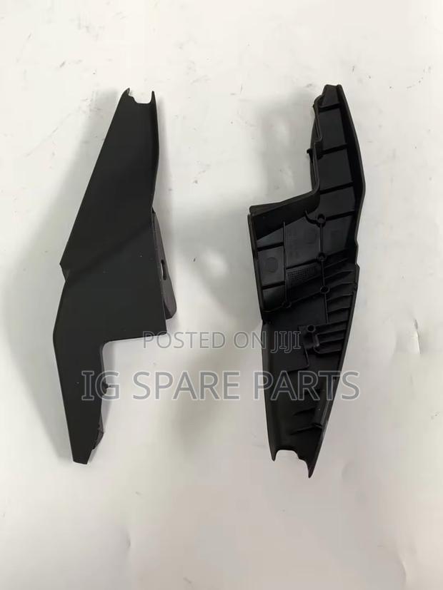 Honda Crv 2023-2025 Wiper Panel End