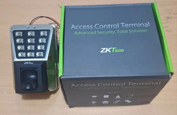Access Control Terminal + Password + Fingerprint + Free License Ma500 · Photo 2