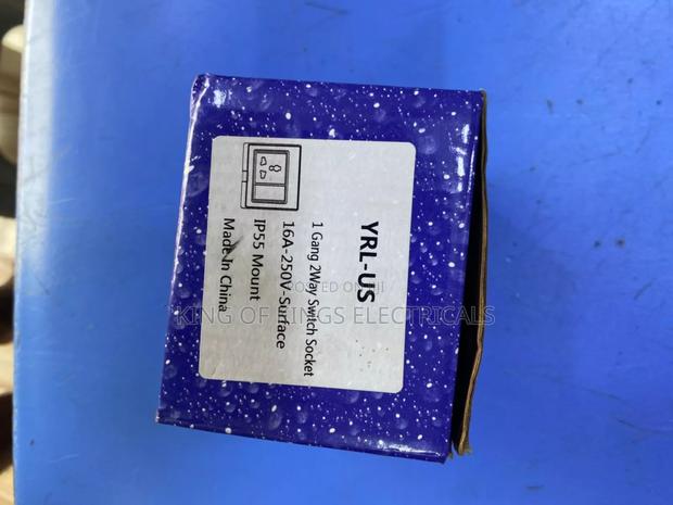 Single Waterproof Socket – Safe Durable Outdoor Power Solution photo 3