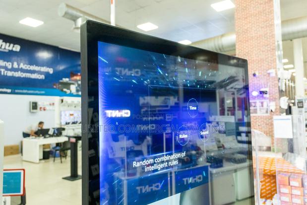 Floor-Standing Digital Signage photo 2