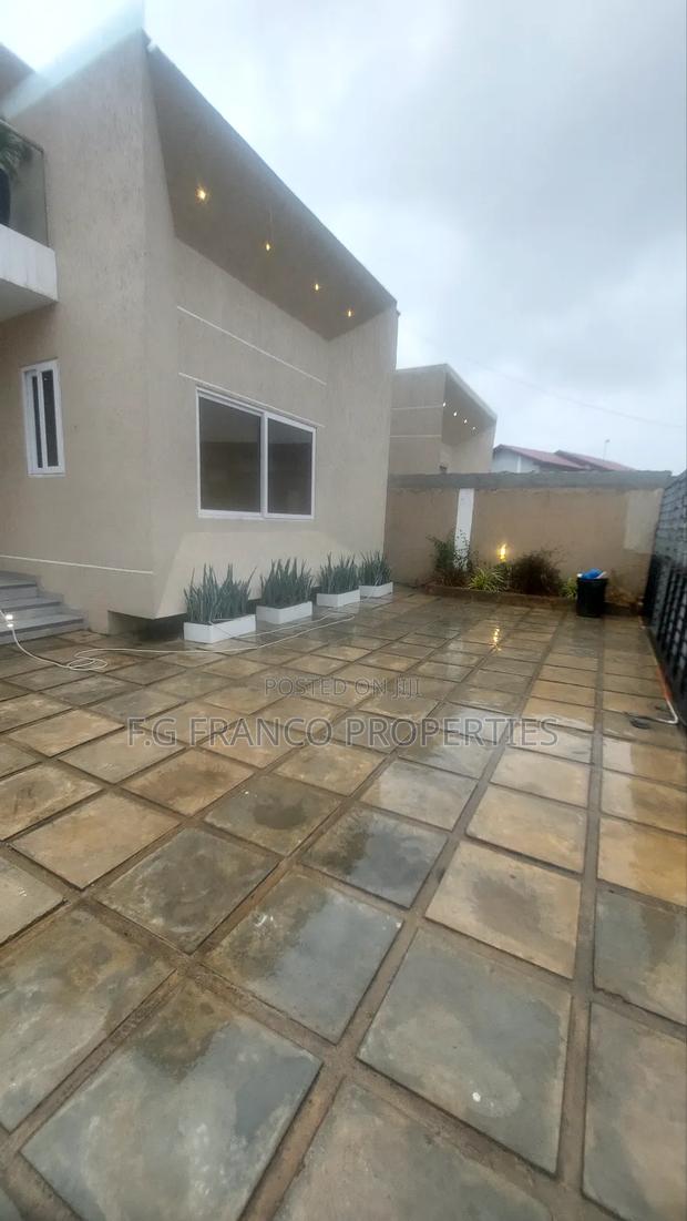 4bdrm House in Kg.Franco Properties, Spintex for sale · Photo 3