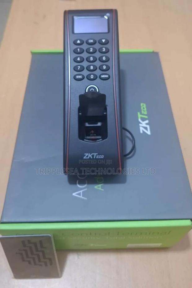Zkteco Tf1700 Outdoor Access Control Terminal+Finger+Card+Password · Photo 2