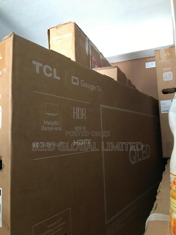 Enjoy Ultra Realistic Sound on TCL 43" Qled Tv · Photo 3