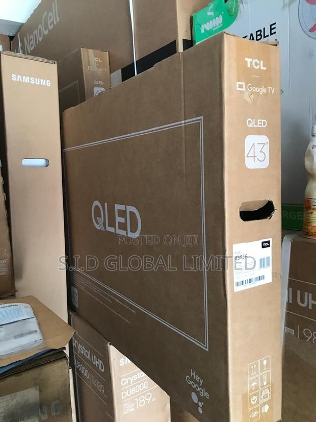 Enjoy Ultra Realistic Sound on TCL 43" Qled Tv · Photo 4