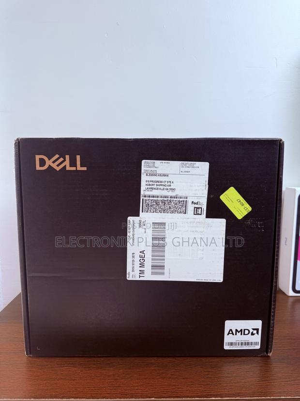 New Laptop Dell Pro Plus 14 16GB AMD Ryzen 7 SSD 1T photo 7