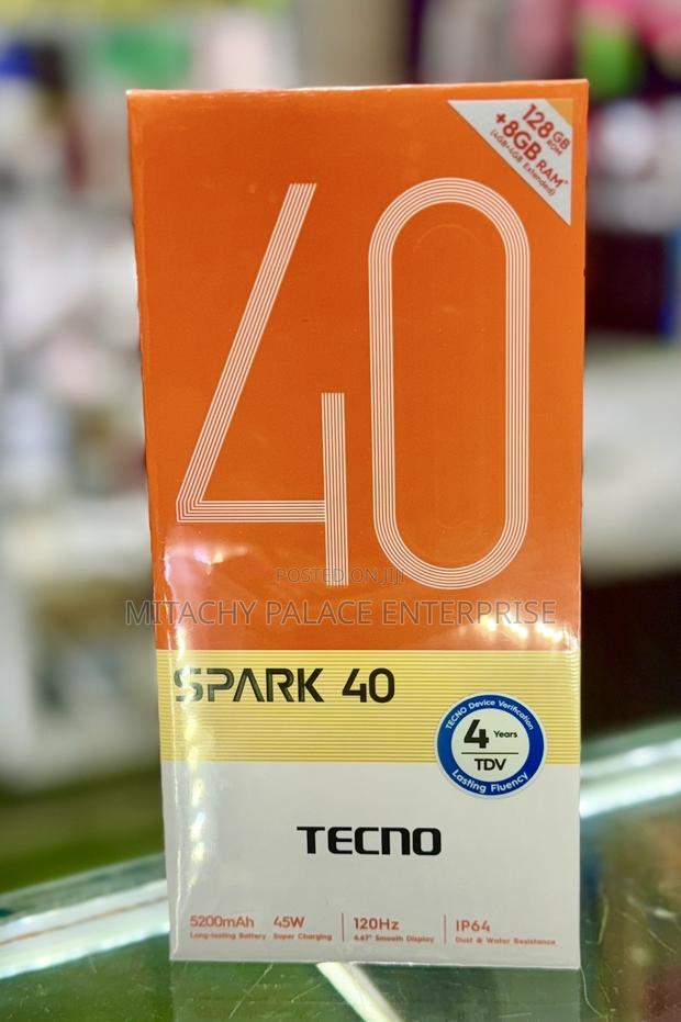 New Tecno Spark 40 128 GB Black photo 3