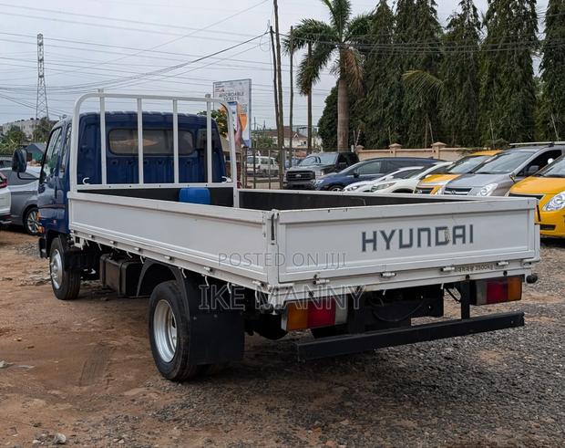 Hyundai Mighty 2.5 Ton photo 10
