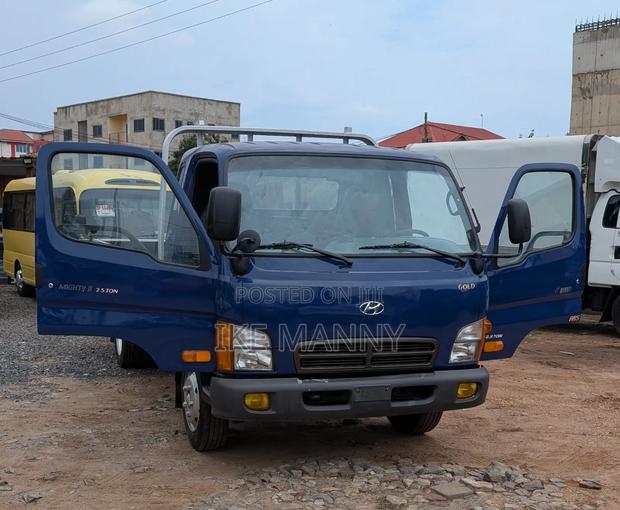 Hyundai Mighty 2.5 Ton photo 11
