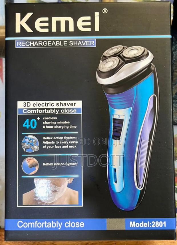 Kemei 3 Head Rechargeable Electric Shaver · Photo 4