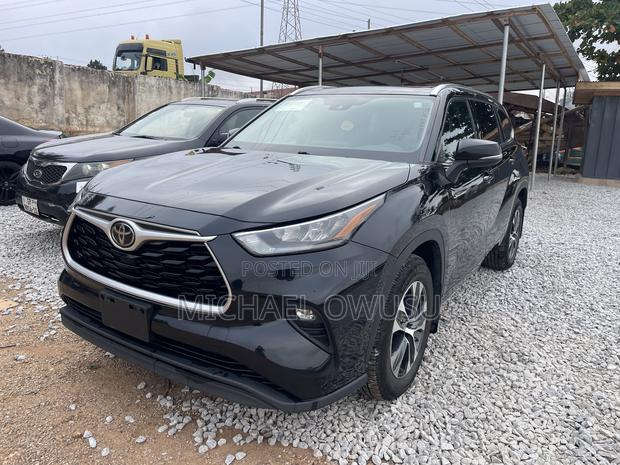 Toyota Highlander 2021 Black
