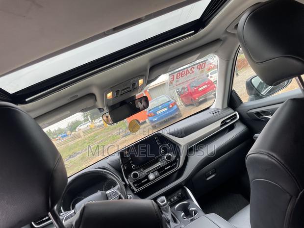 Toyota Highlander 2021 Black