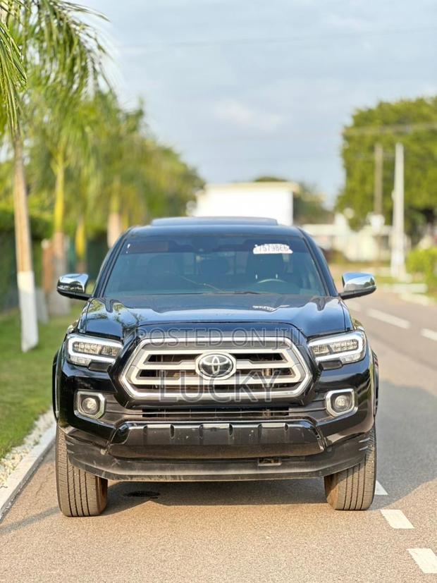 Toyota Tacoma Limited Double Cab 5' Bed V6 AT 2023 Black