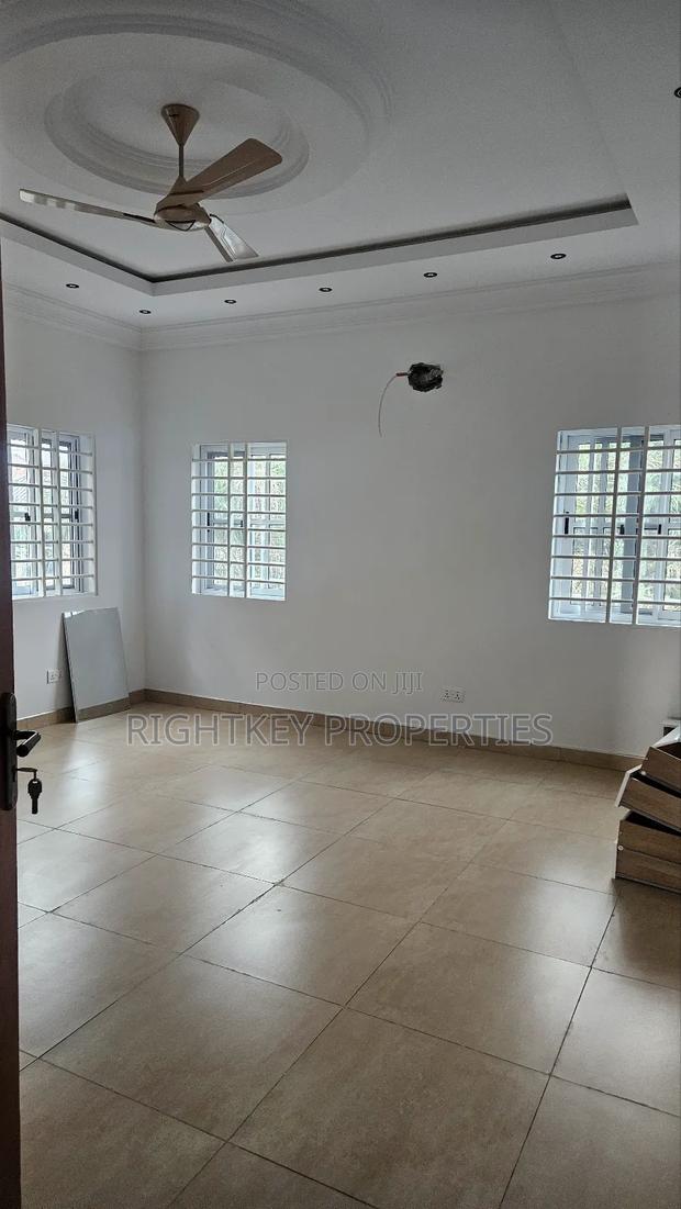 4bdrm House in Kumasi Metropolitan for sale · Photo 3
