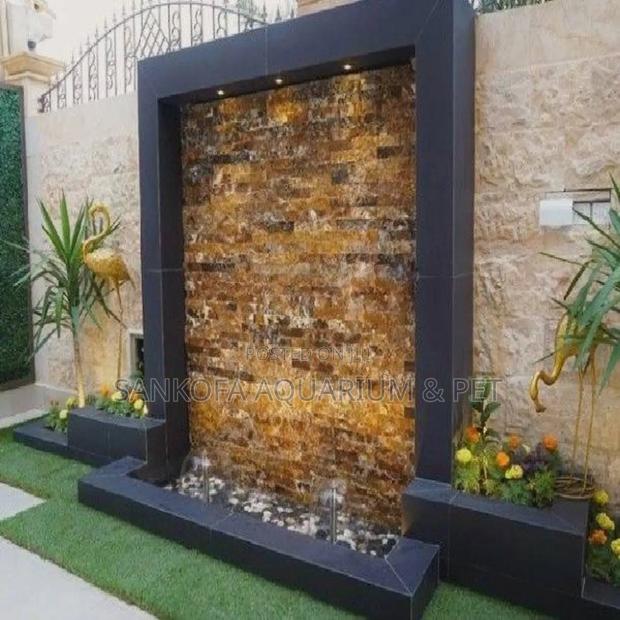We Build Super Classic Wall Fountain · Photo 3