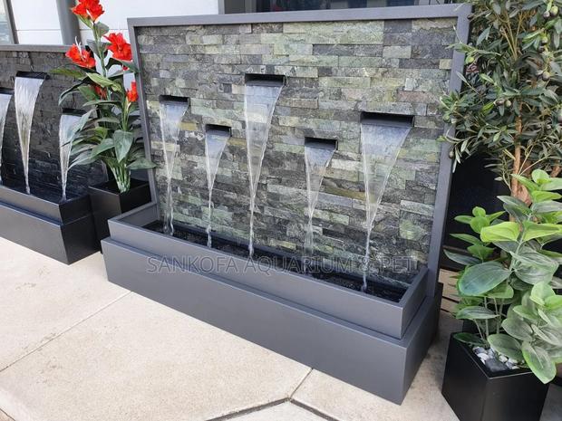 We Build Super Classic Wall Fountain · Photo 4