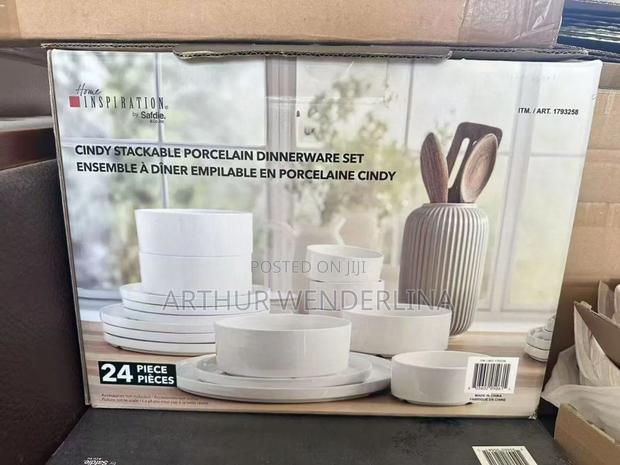24 Pieces Dinner Set