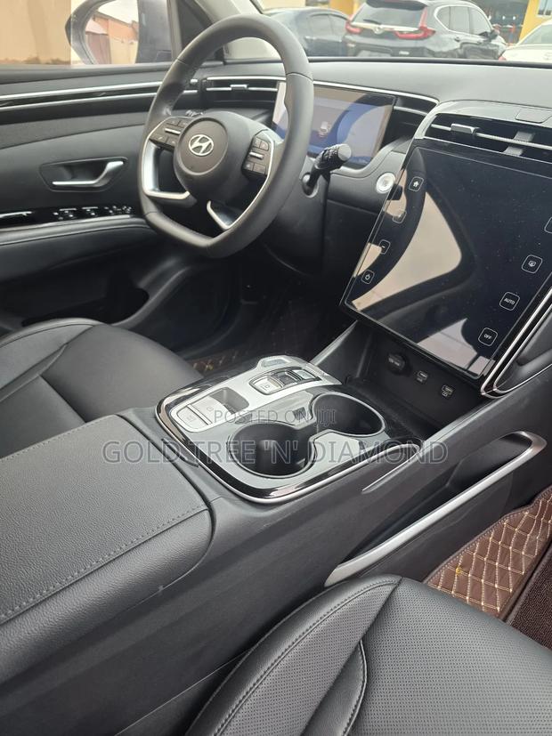 Hyundai Tucson 2023 Black photo 3