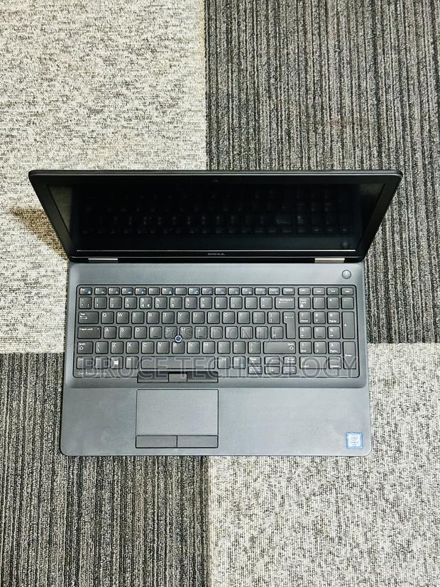 Laptop Dell Precision 3510 16GB Intel Core i7 SSD 256GB